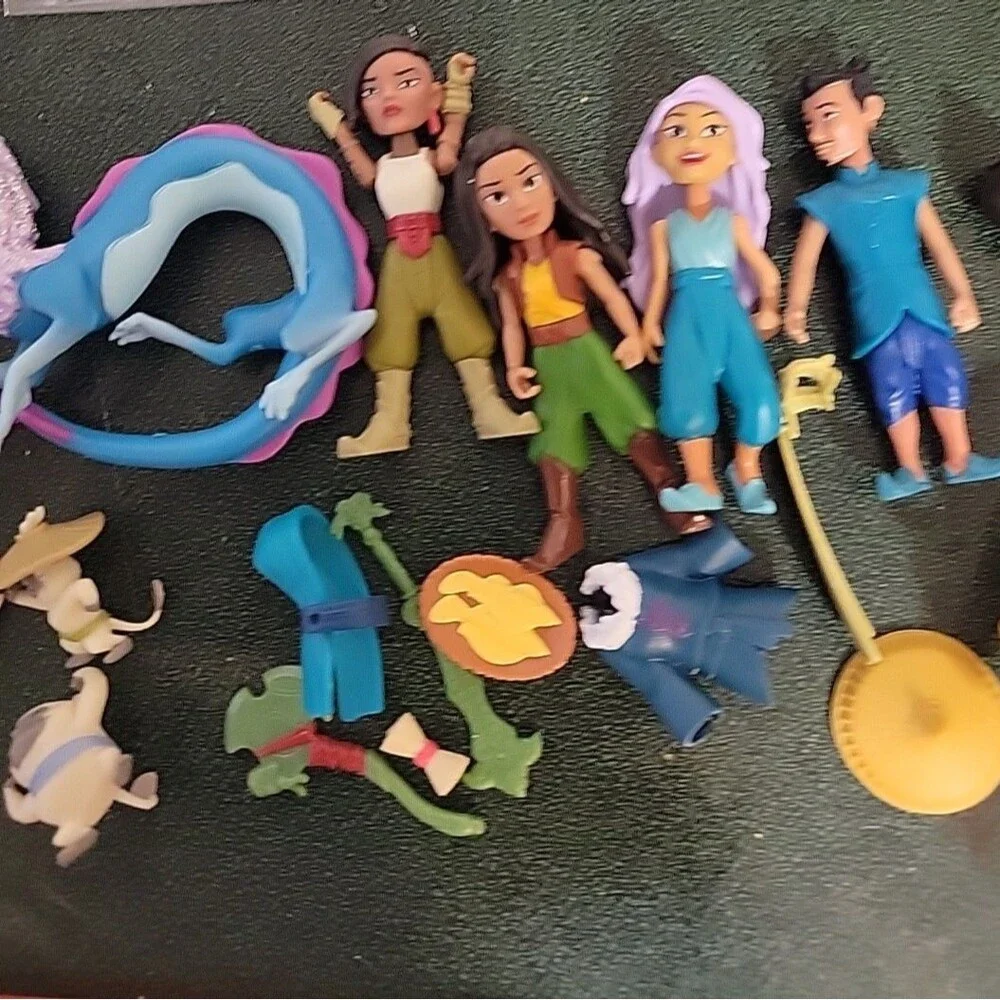 Disney Raya and the Last Dragon‎ Toy Figures Playset cake toppers